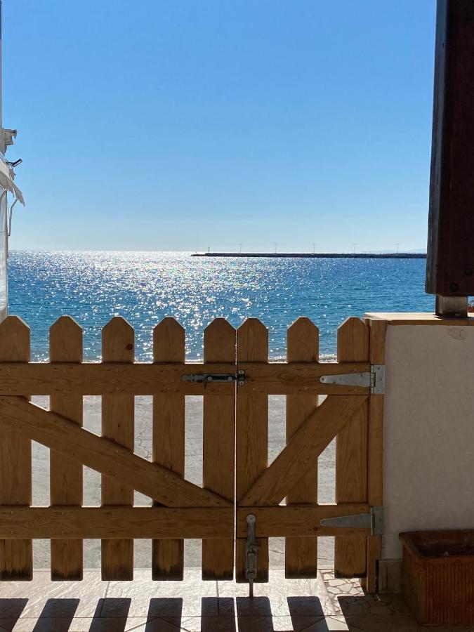 Beachfront House Pythagorion Exterior photo